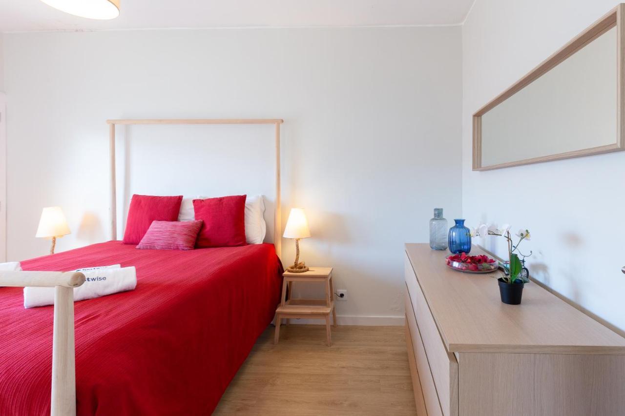 Host Wise - Trendy Bright Flats With Jacuzzi - 5 Min Beach Матозиньюш Экстерьер фото